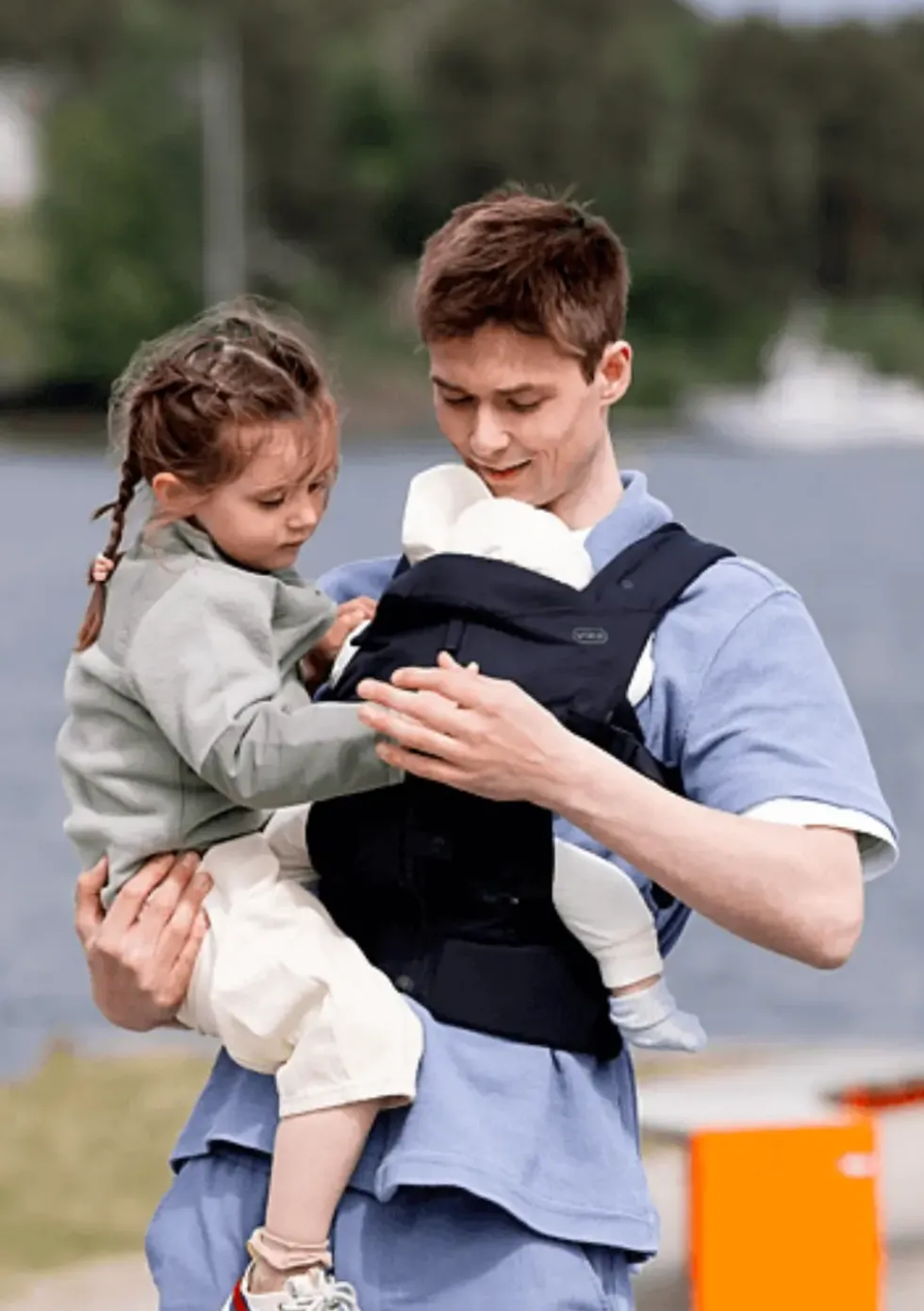 Babytrage mit Reißverschluss 'Huddle' Black