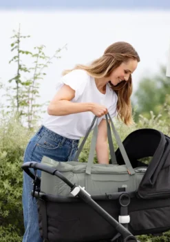 Babytragetasche 'Carry Me' Black Leaf