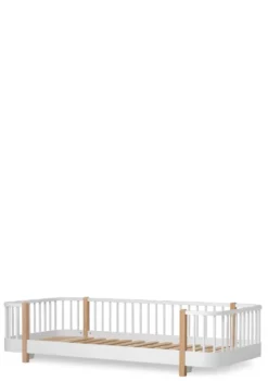 Bodenbett 'Wood Original' Weiß / Eiche 200 x 90 cm