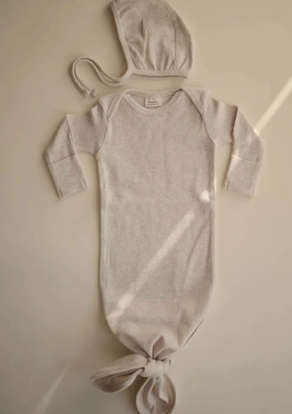 geknotetes Babykleid Beige mélange