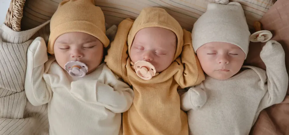 geknotetes Babykleid Beige mélange