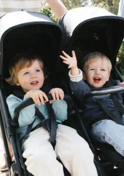 Geschwisterbuggy 'Minu Duo' James