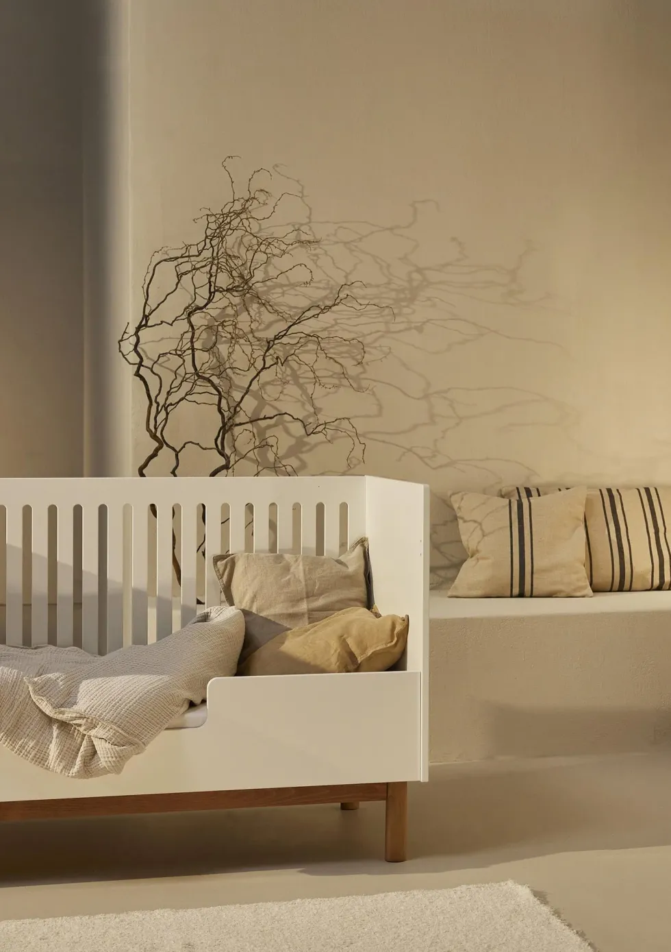 2-in-1 Babybett Bank 'Mood' Weiß 140 x 70 cm
