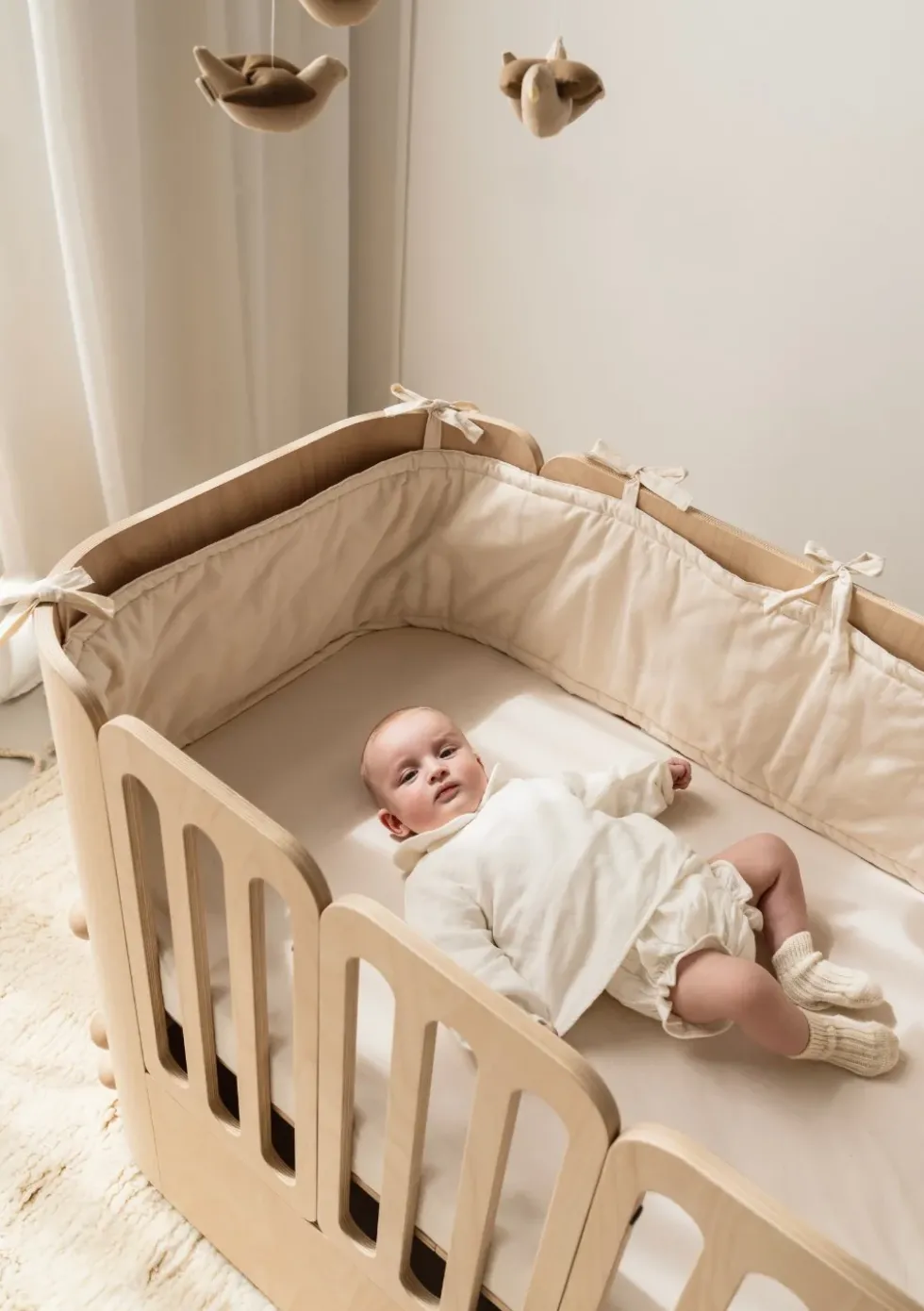 4-in-1 mitwachsendes Babybett 112-148 x 60 cm