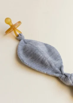 Merino Strick-Schnullertuch 'Titi Comforter' grey melange