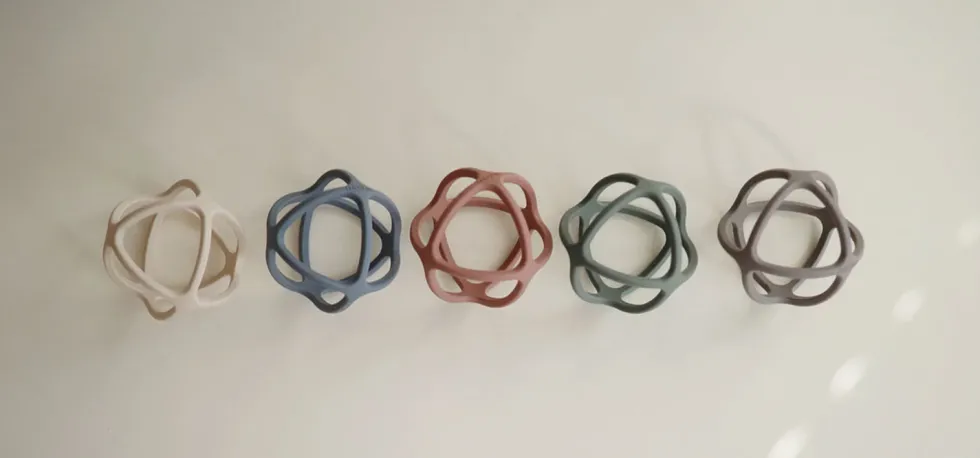 Silikon Beißspielzeug Ball Shifting Sand