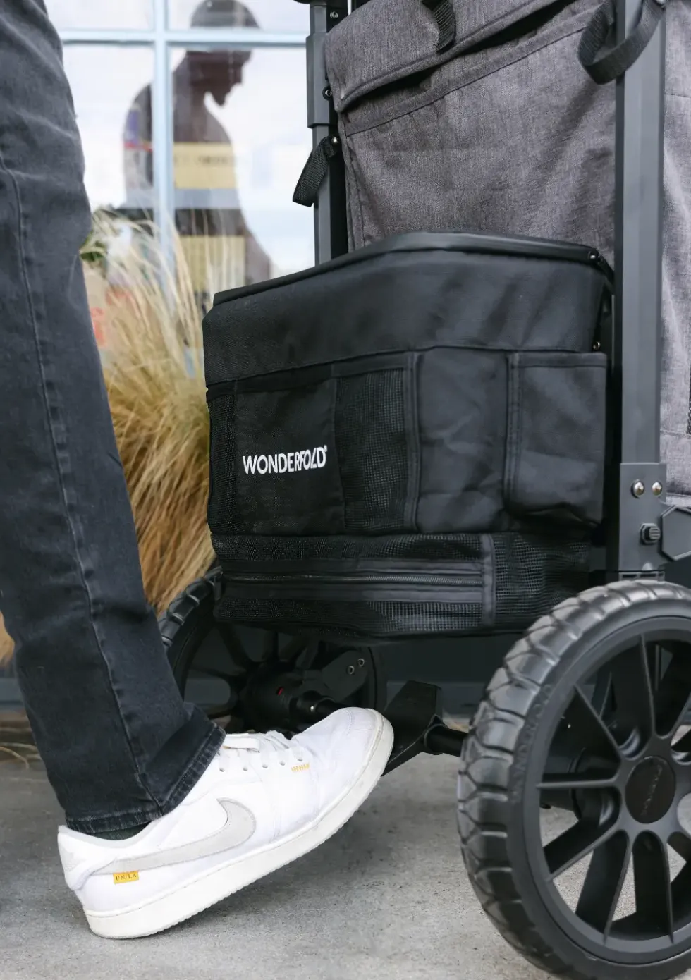 W2 Luxe Pro Kinderwagen 2-Sitzer Jet Black